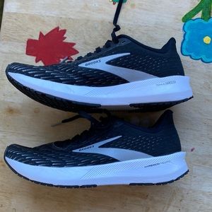 brooks hyperion tempo